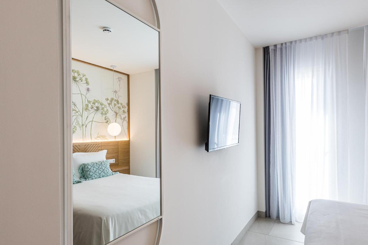 Alzocaire Hostal Boutique Conil De La Frontera Zewnętrze zdjęcie
